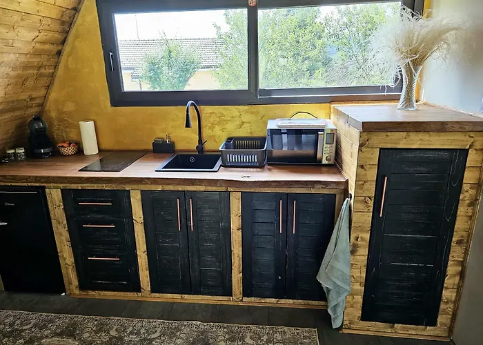 別荘 India A-frame Ledenik